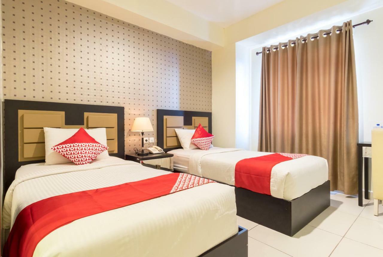 Oyo Flagship 1348 Hotel Home Anaya Medan Exterior foto
