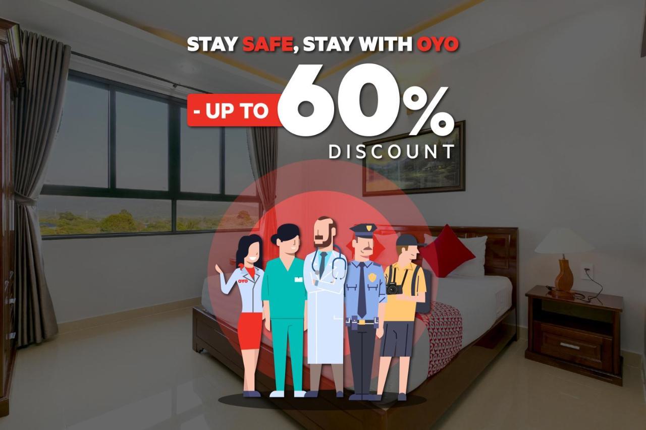 Oyo Flagship 1348 Hotel Home Anaya Medan Exterior foto